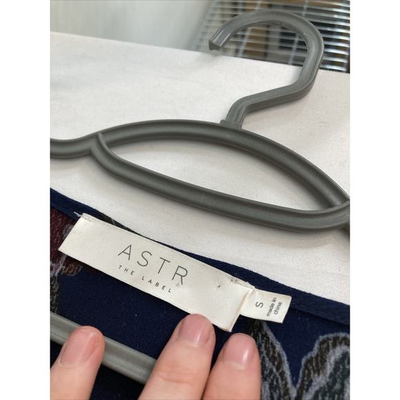 ASTR Women's Blue Floral Print Mini Dress Est. Size S Dark Boho Whimsigoth - Picture 5 of 11